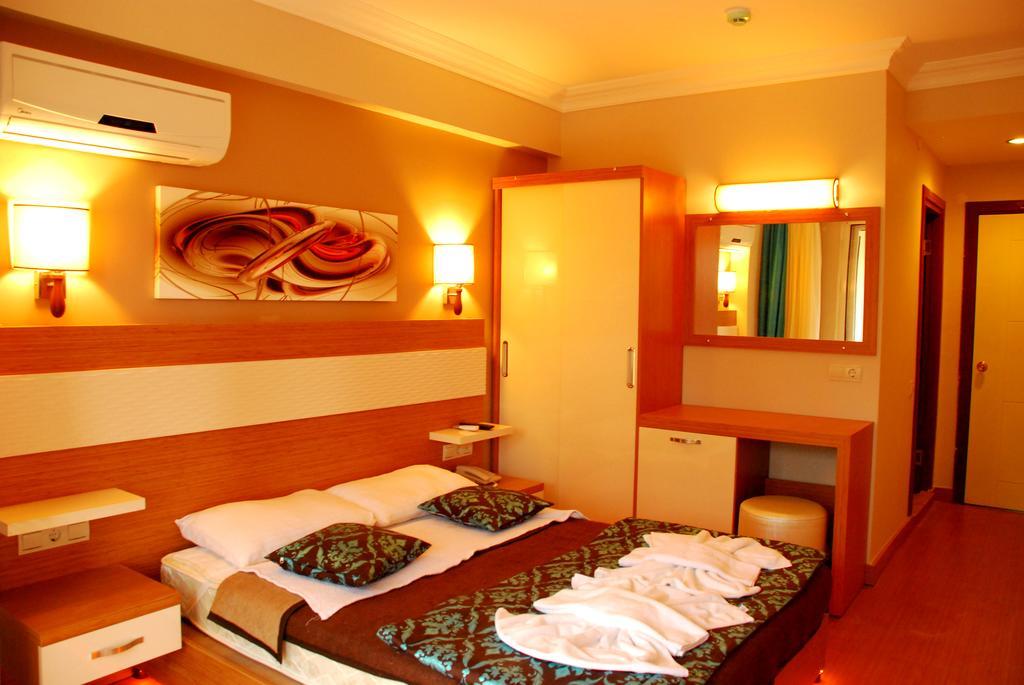 Hotel Flora Suites Sogucak Room photo